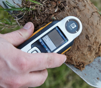 Munsell CAPSURE Color Matching Tool. Digitally match soil colors to Munsell Soil Color Book specifications (ÖN SİPARİŞ ÜRÜNÜ)