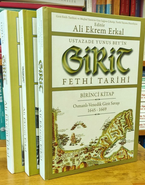Ustazade Yunus Bey'in Girit Fethi Tarihi (3 Kitaplık Set)