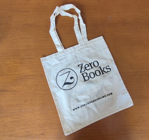 Zero Books Bez Çanta