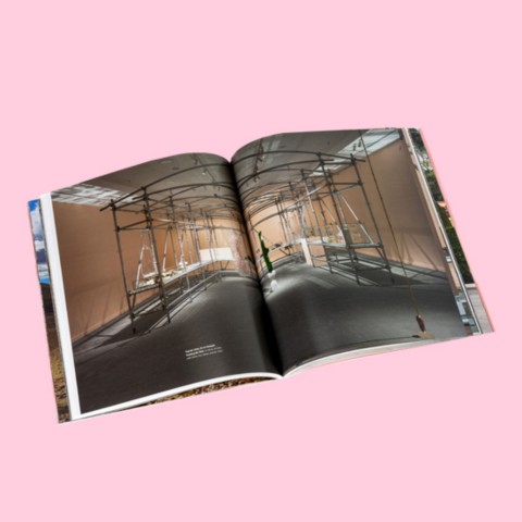 Åsa Jungnelius Toprak, Ateş, Su ve Havayla Yazılmış Bir Dize